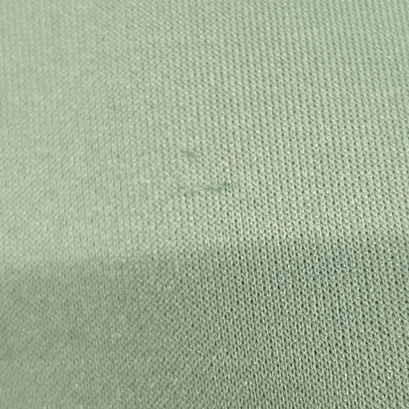 Saucony long sleeve running shirt, Size L, EUC - Picture 9 of 9